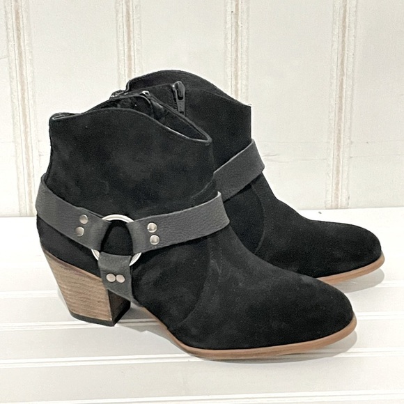 Firth Shoes - Firth Black suede ankle harness strap booties 625